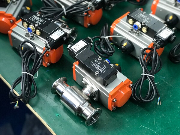 covna-sanitary-pneumatic-ball-valve